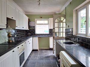 Photo 7- click for photo gallery